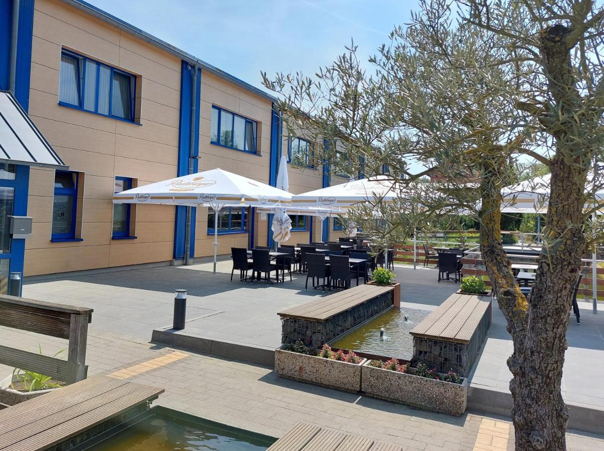 Sporthotel Neuruppin - Apartmenthaus Mit Ferienwohnungen Εξωτερικό φωτογραφία
