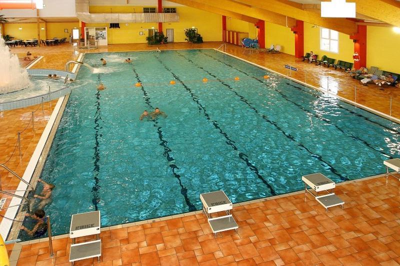 Sporthotel Neuruppin - Apartmenthaus Mit Ferienwohnungen Εξωτερικό φωτογραφία