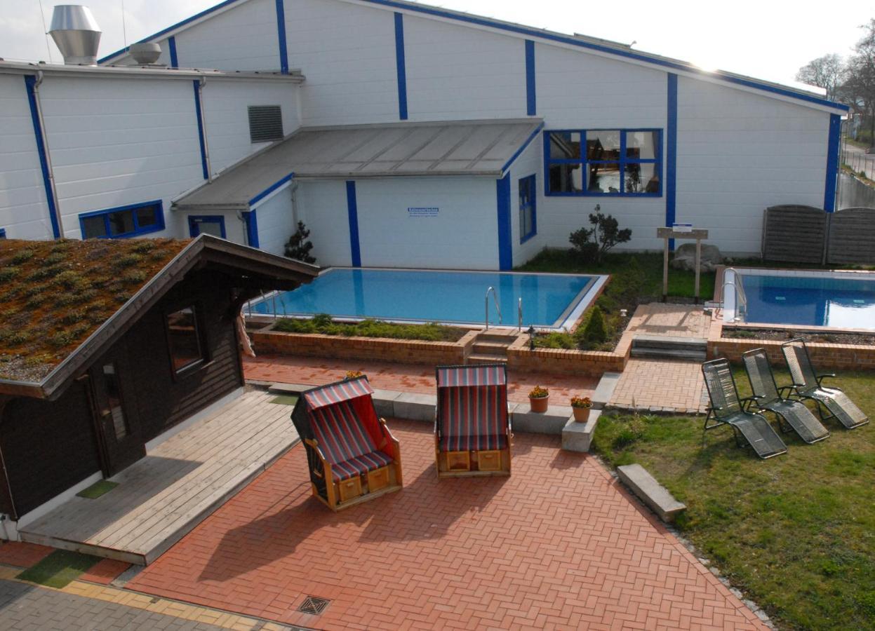 Sporthotel Neuruppin - Apartmenthaus Mit Ferienwohnungen Εξωτερικό φωτογραφία